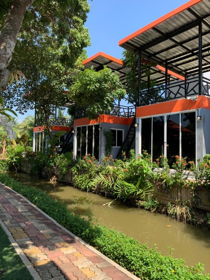 Meephawa Resort Amphawa Extérieur photo