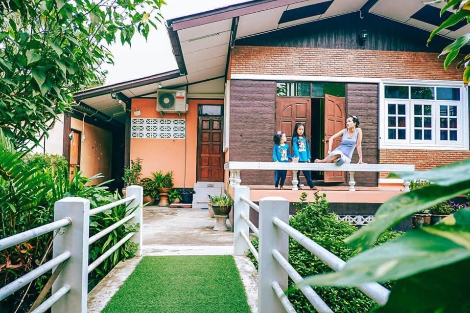 Meephawa Resort Amphawa Extérieur photo