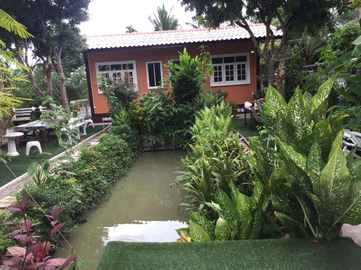 Meephawa Resort Amphawa Extérieur photo